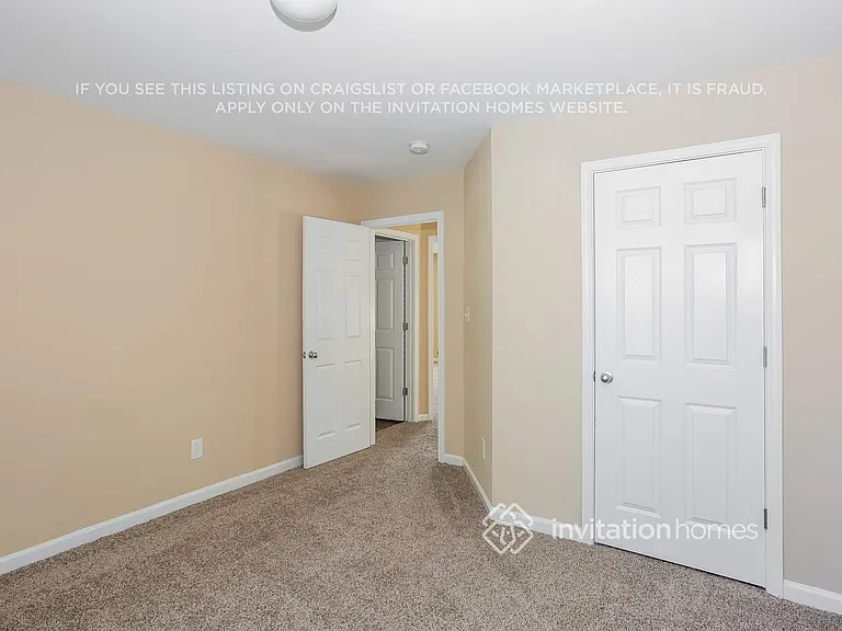 5817 Lindley Crescent Dr — Photo 8