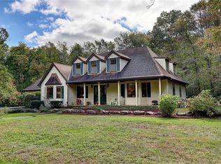 72 Sweeney Rd, Rehoboth, MA 02769