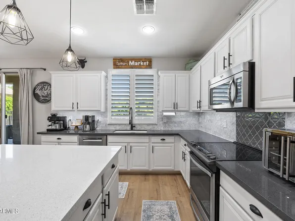 6876 W WETHERSFIELD Road, Peoria, AZ 85381