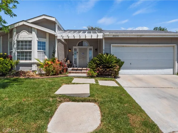 20095 Shadow Island Dr, Santa Clarita, CA 91351