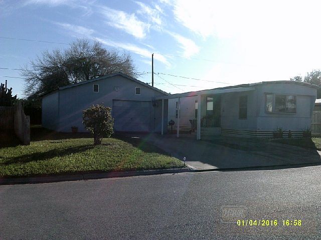 1st image of 221 Cooper Ln