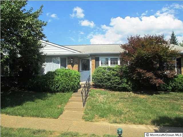 1st image of 134 Buckingham Drive #B