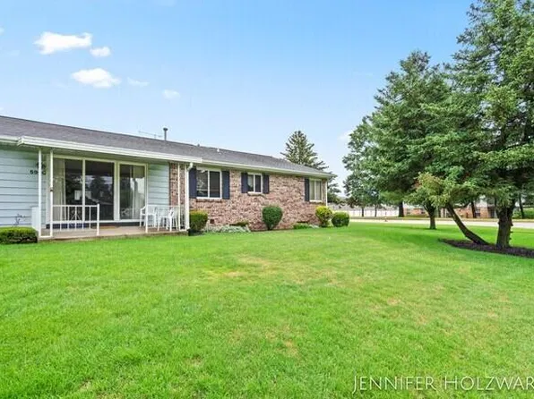 5990 Leisure South Dr SE #333, Grand Rapids, MI 49548