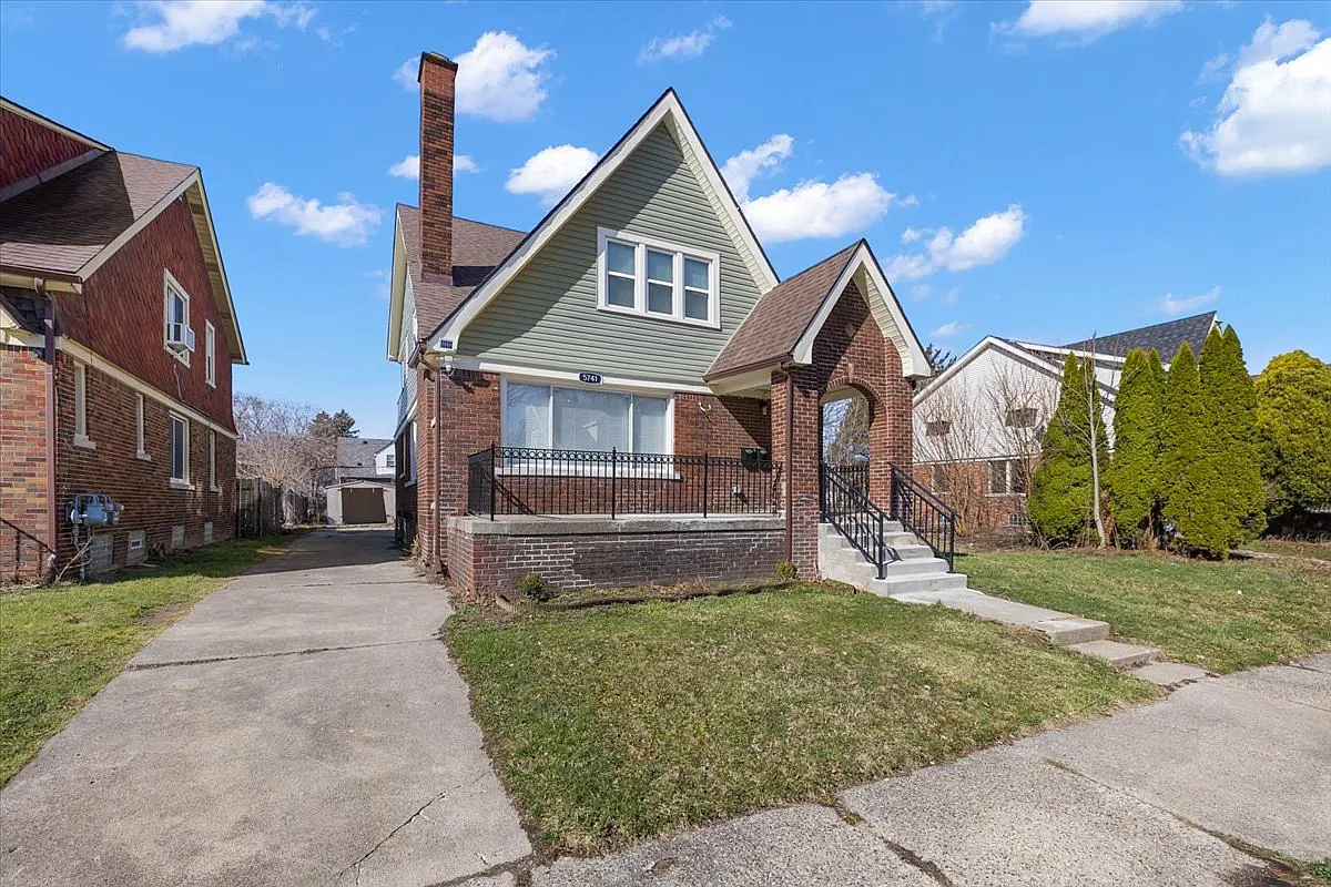 4 bed, 1000 sqft, $1,400 — Photo 3