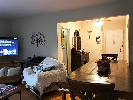 Rented by Prime Realty | media 47