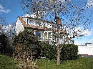 217 Mortimer St, Port Chester, NY 10573