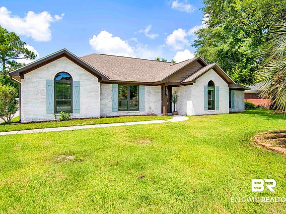 2nd image of 24597 Tarpon Ln