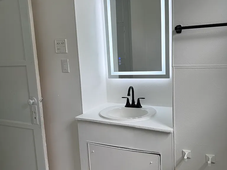 5213 Belle Terre Rd — Photo 5