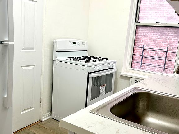 4th image of 610 Waring Ave APT 4L