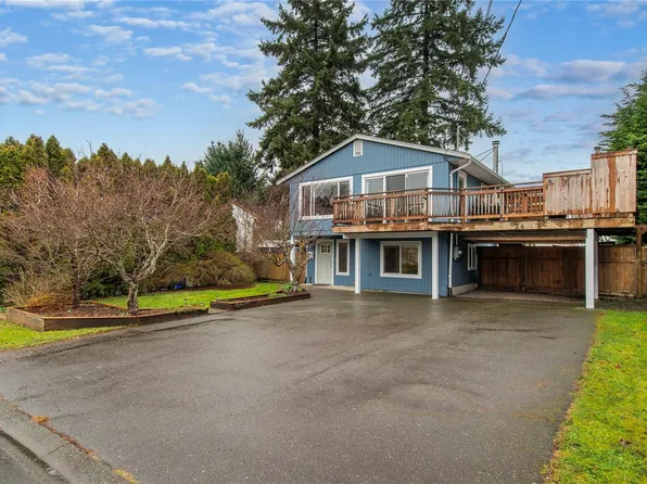 668 22nd St, Courtenay, BC V9N 6L1