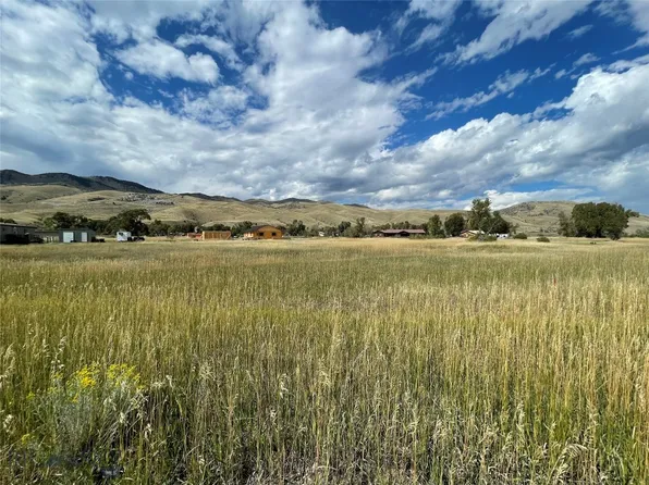 17 Ruby Rd N, Silver Star, MT 59751