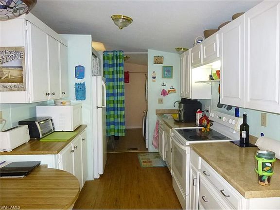5th image of 16921 Windcrest Dr #101
