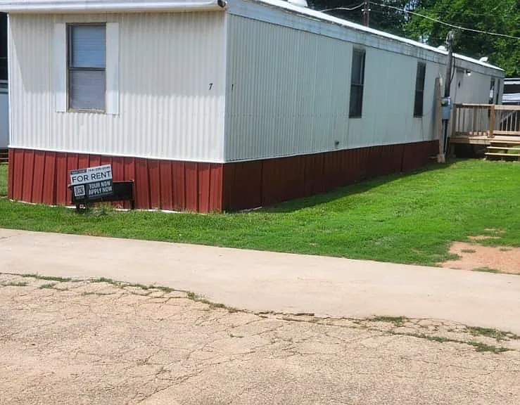 8364 Cedar St #7 — Photo 11