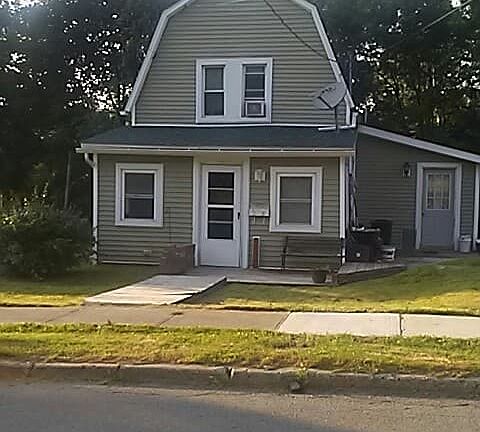 2nd image of 77 Olive St