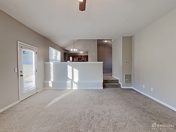 4th image of 4862 Bryant Dr