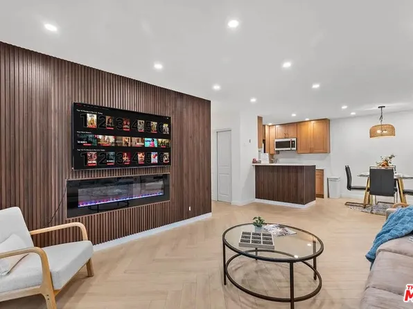 4710 Park Granada Unit 178, Calabasas, CA 91302