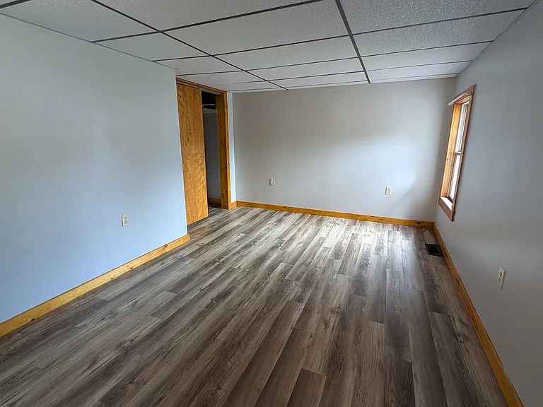 Bedroom 1 Large w Window and Closet