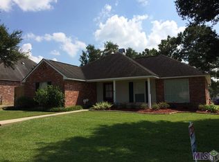 18585 Lakefield Ave, Baton Rouge, LA 70817