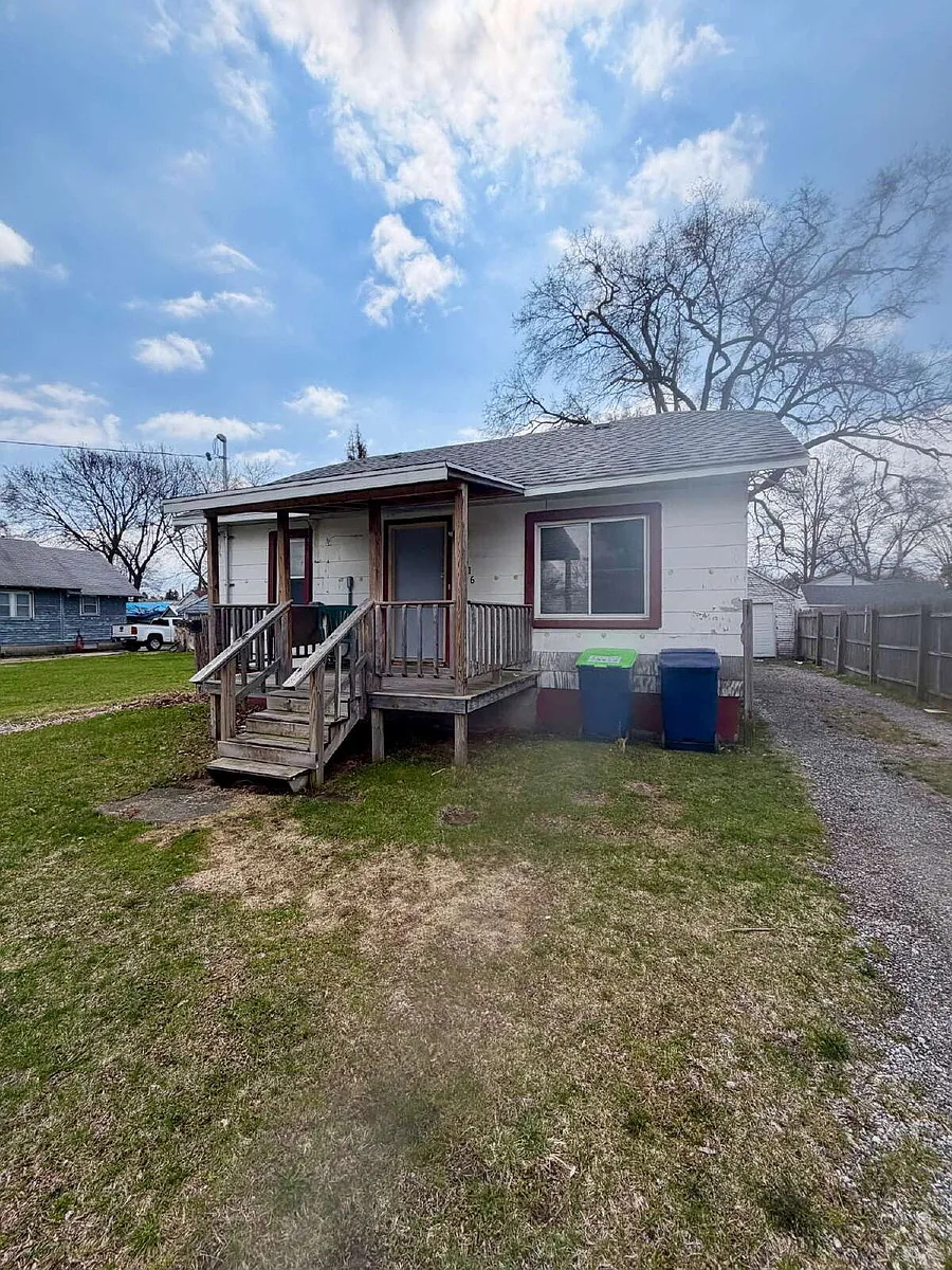 Building Photo - 2516 Bewick St