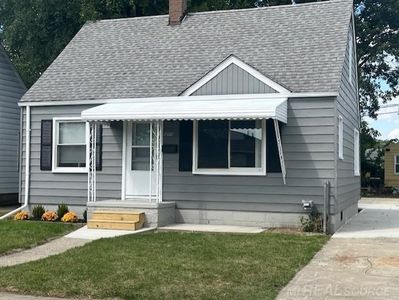 18915 Hazelwood St, Roseville, MI, 48066