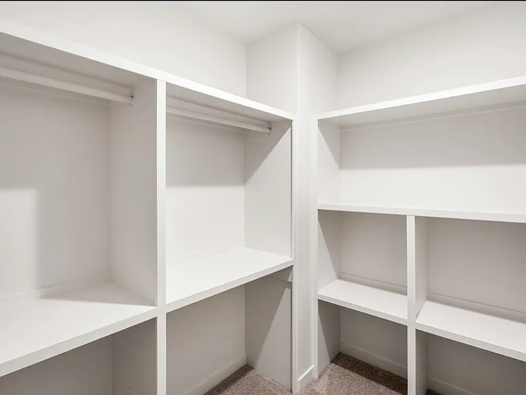 804 Accolade Loop — Photo 19