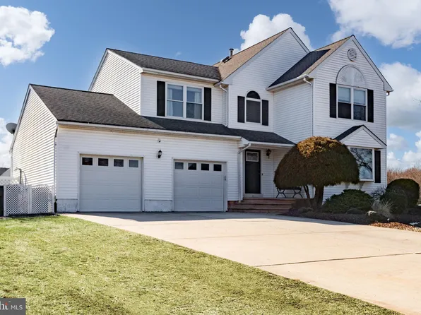 11 David Ct, Bordentown, NJ 08505