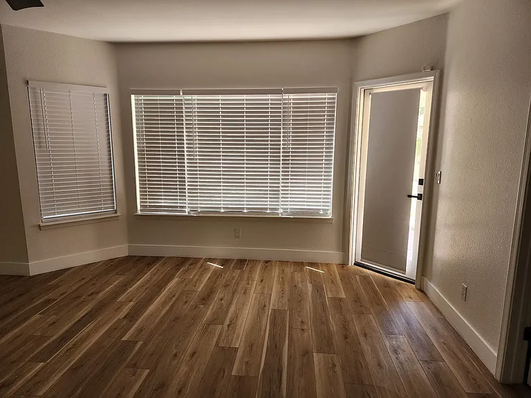 3340 S Oleander Dr — Photo 25