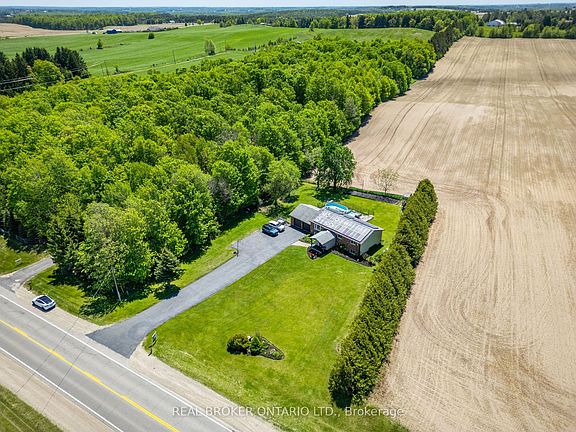 3rd image of 6022 Trafalgar Rd