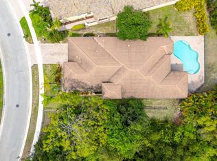 9614 Osprey Isles Boulevard, Palm Beach Gardens, FL 33412