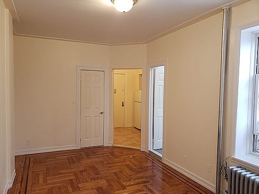 1st image of 250 E 58th St #2D