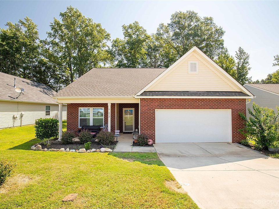 1st image of 812 Dantzler Ct