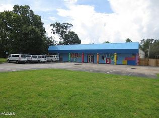 615 Howard Ave, Biloxi, MS 39530