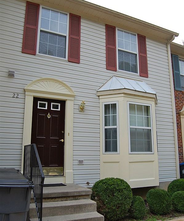 1st image of 22 Dovetree Dr