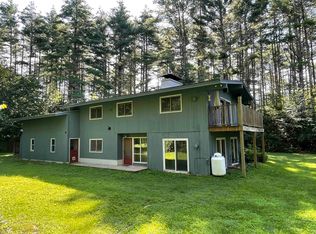 31 Harris Hill Rd, Brookline, VT 05345