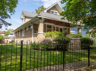 539 S Oak Park Ave, Oak Park, IL 60304