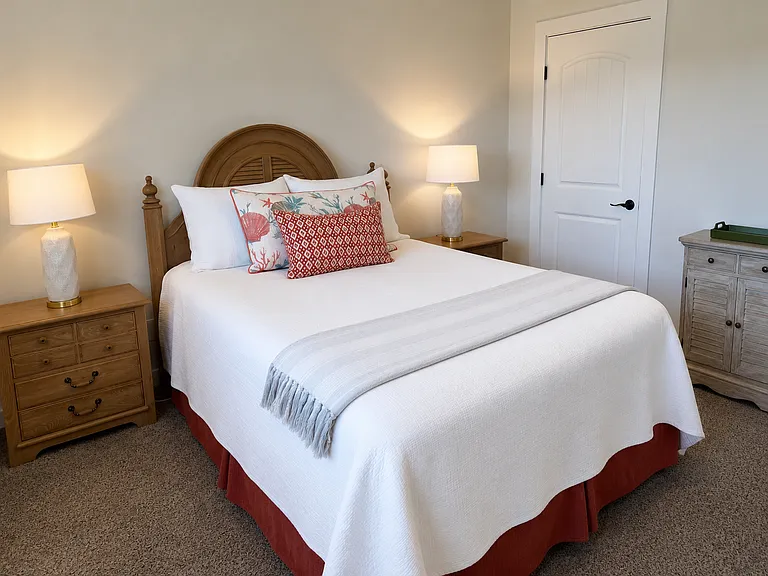 2100 W Beach Dr #204 — Photo 7