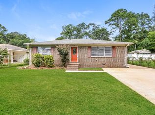 1010 26th Ave N, Hueytown, AL 35023