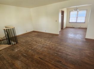 741 S 2nd St, Salina, KS 67401