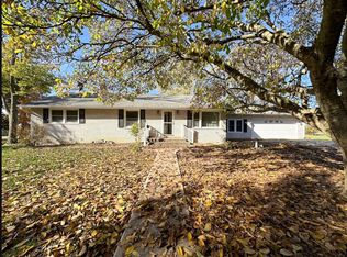 1190 McDonough St, Barry, IL 62312
