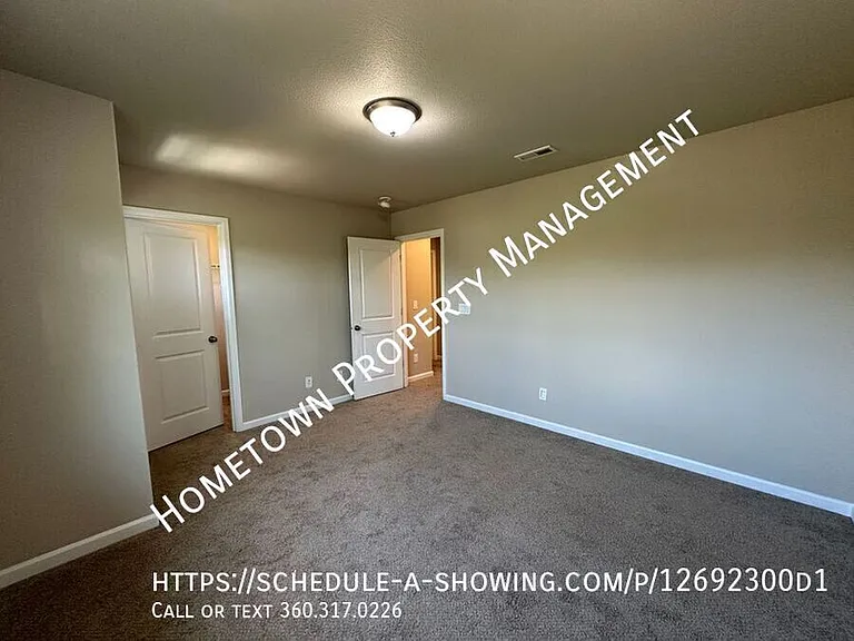 3332 Juno Ct NE — Photo 19