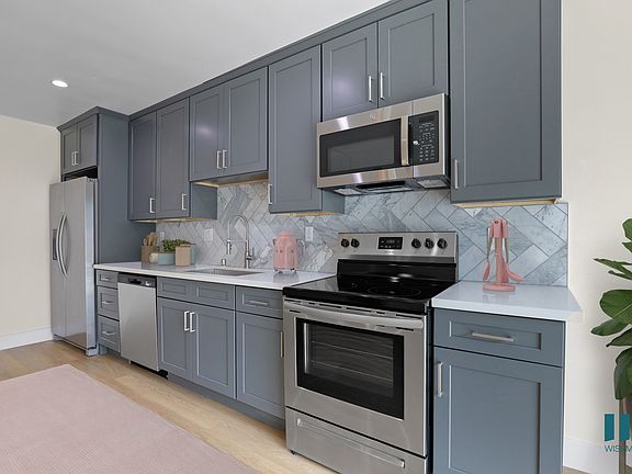 3rd image of 1821 S Bentley Ave #3