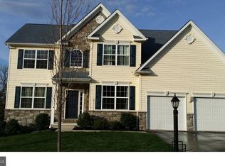 2413 Mulberry Ln, Gilbertsville, PA 19525