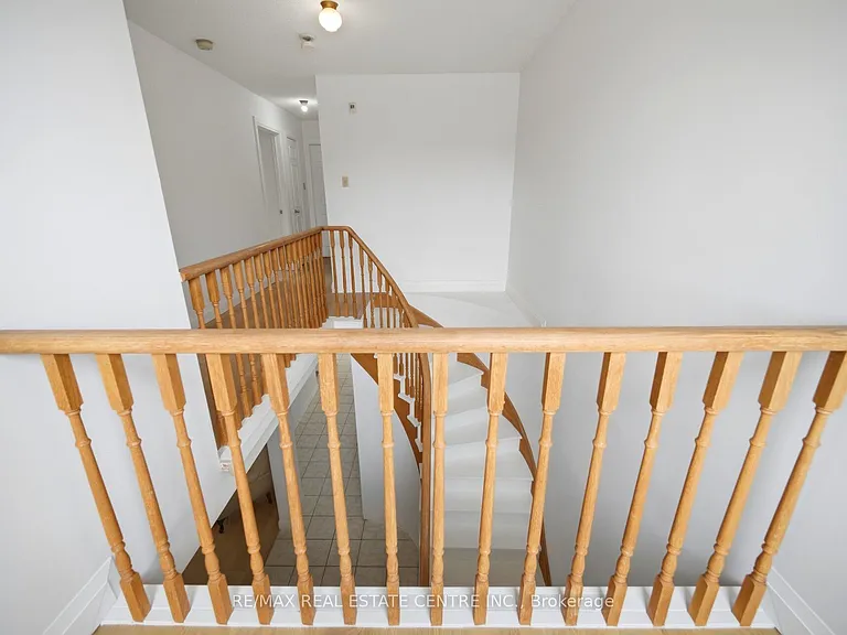 4676 Owl Cir — Photo 40