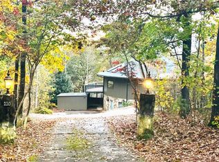 110 Brittany Way, Pickens, SC 29671