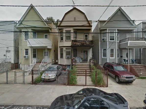 142 Stevens Avenue image 1 of 1