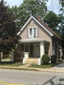 144 State St, Wadsworth, OH, 44281