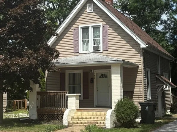 144 State St, Wadsworth, OH 44281