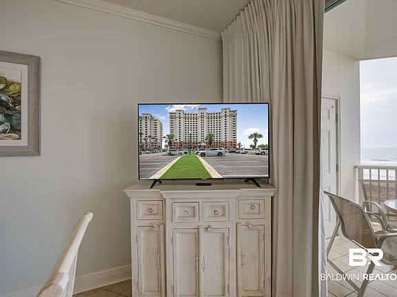 3rd image of 527 Beach Club Trl #D609