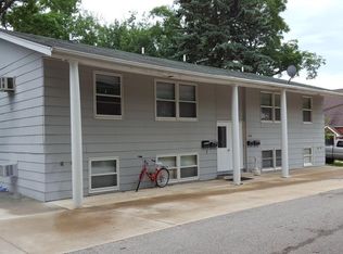 604 Lake St, Spirit Lake, IA 51360