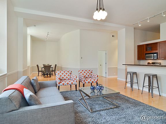Living Room/Dining Room
